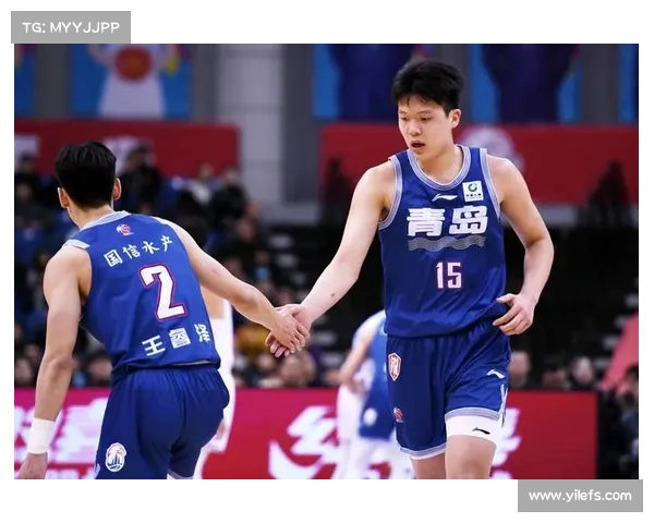 杨瀚森赴美冲刺 NBA 选秀 缺席男篮集训引争议:亚洲杯与职业发展的博弈 杨瀚森赴美冲刺 NBA 选秀 缺席男篮集训引争议:亚洲杯与职业发展的博弈
